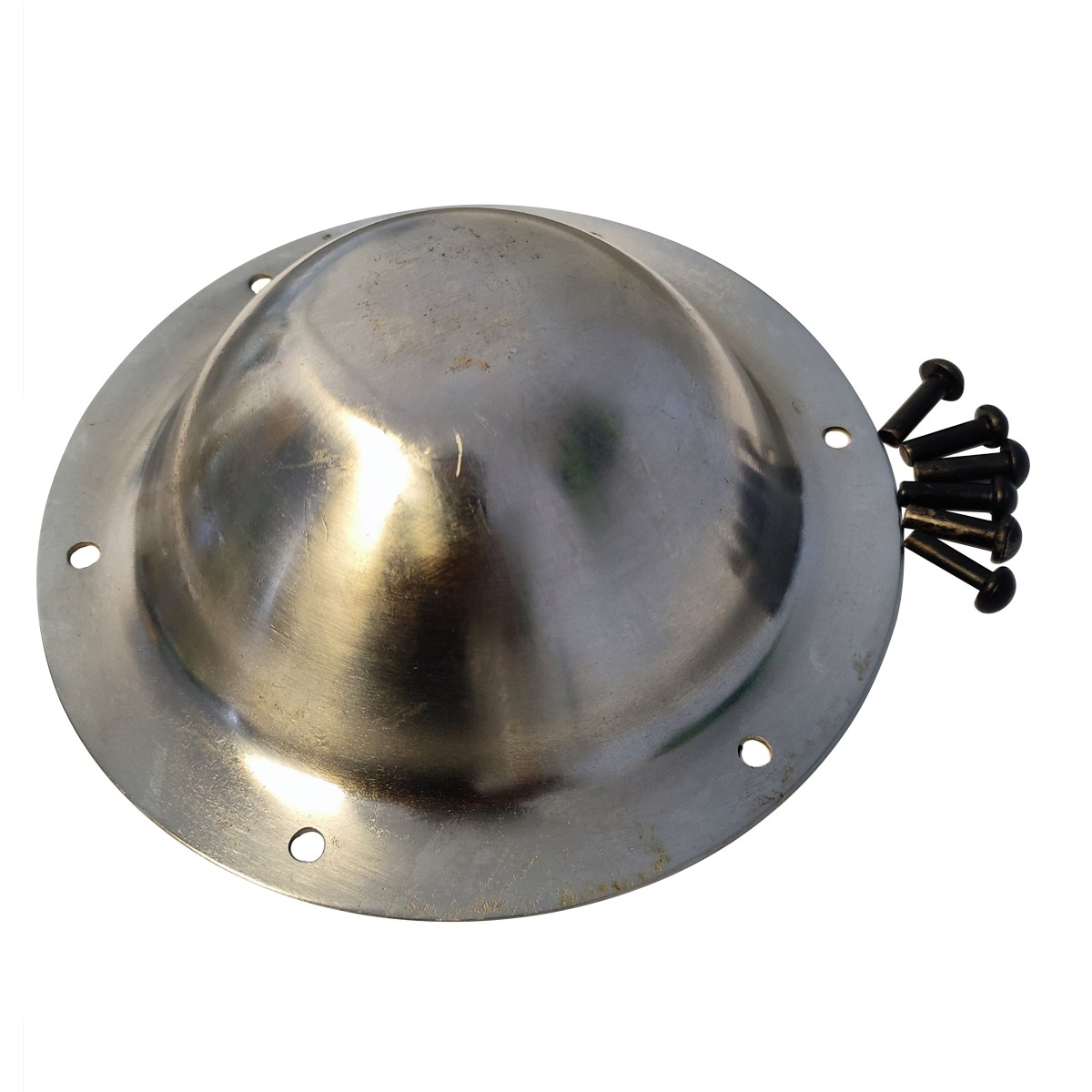 Medium-sized shield buckle, including rivets