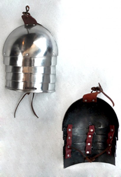 14th Century Knight's Pauldrons