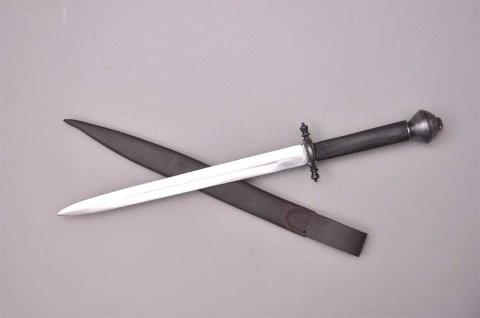 Saxon Parrier's Dagger